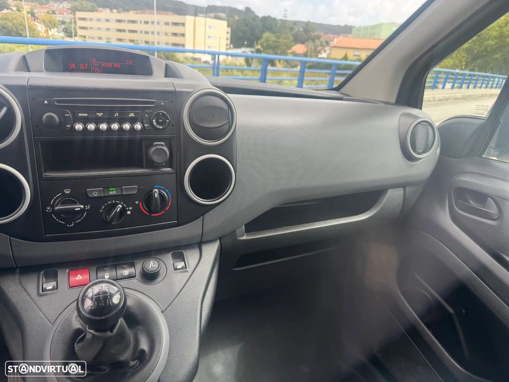 Peugeot Partner 1.6 Hdi 3 Lugares - 16