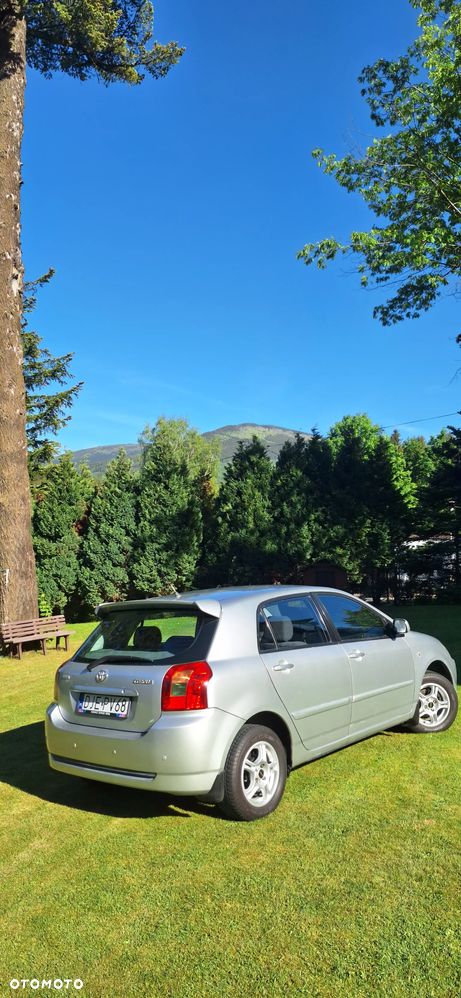 Toyota Corolla 1.6 VVT-i Sol - 8