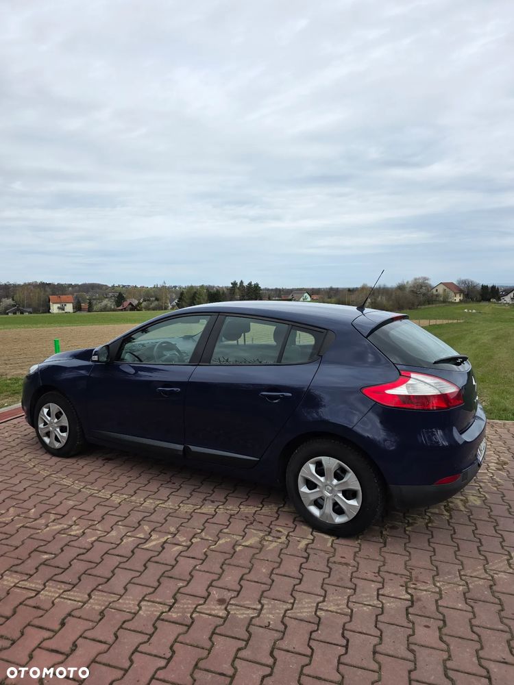 Renault Megane 1.6 16V Color Edition - 12