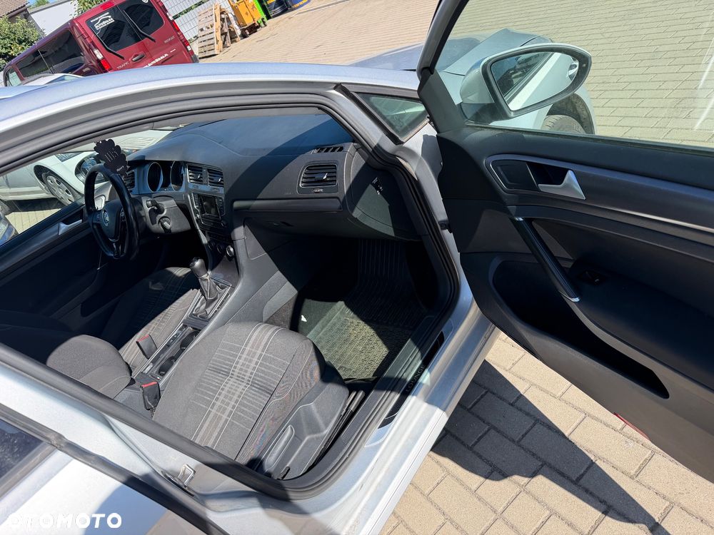 Volkswagen Golf 2.0 TDI Join - 12