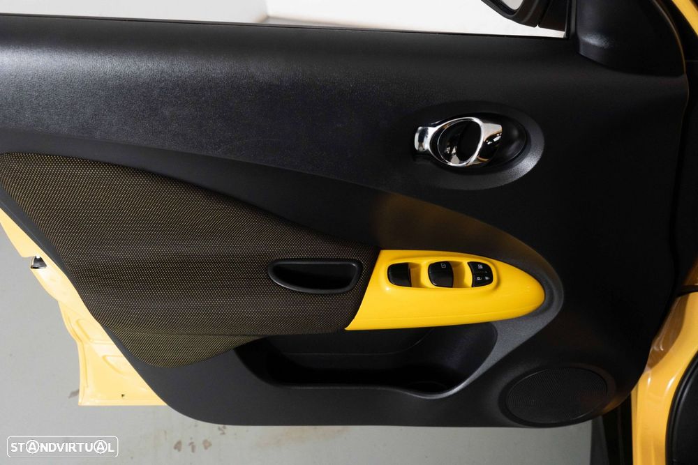 Nissan Juke 1.2 DIG-T N-Connecta P.Ext.2 Yellow S. - 22