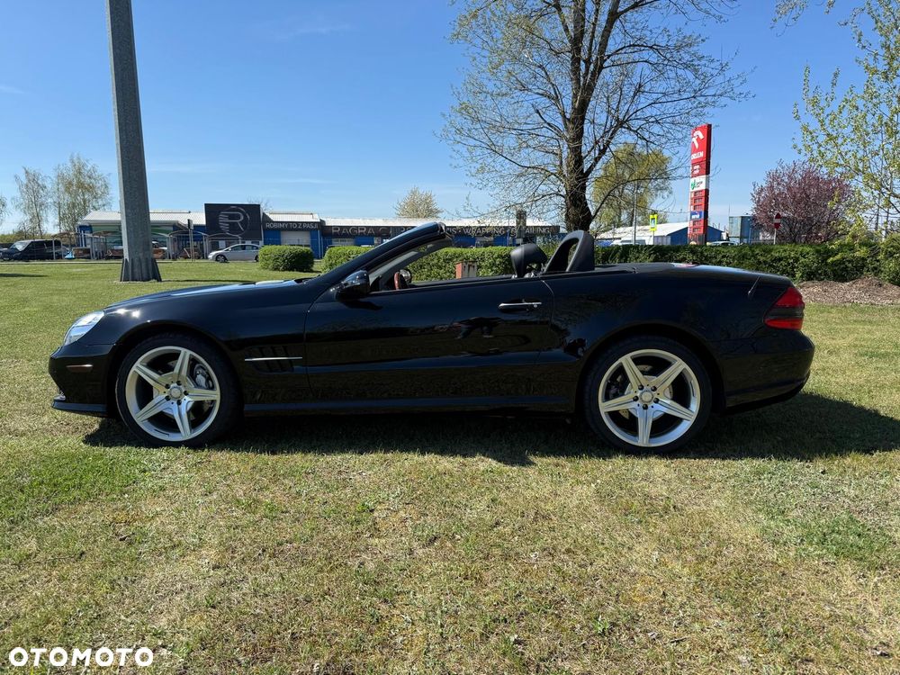 Mercedes-Benz SL - 17