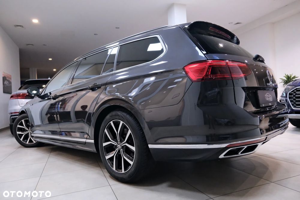 Volkswagen Passat 2.0 TDI EVO Business DSG - 12