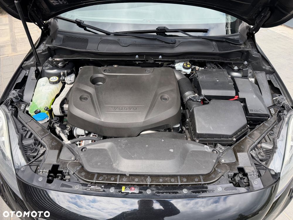 Volvo V40 D2 RDesign - 32