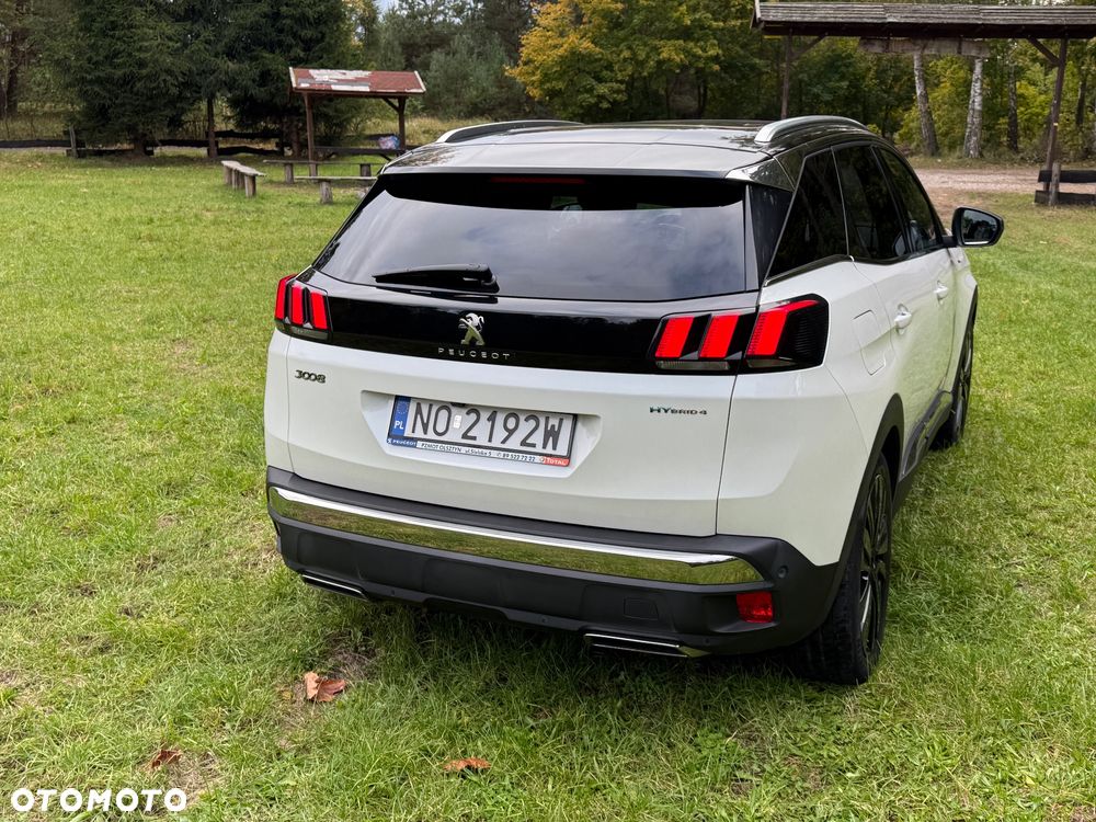 Peugeot 3008 1.6 PureTech Hybrid4 PHEV Road Trip S&S EAT8 - 7