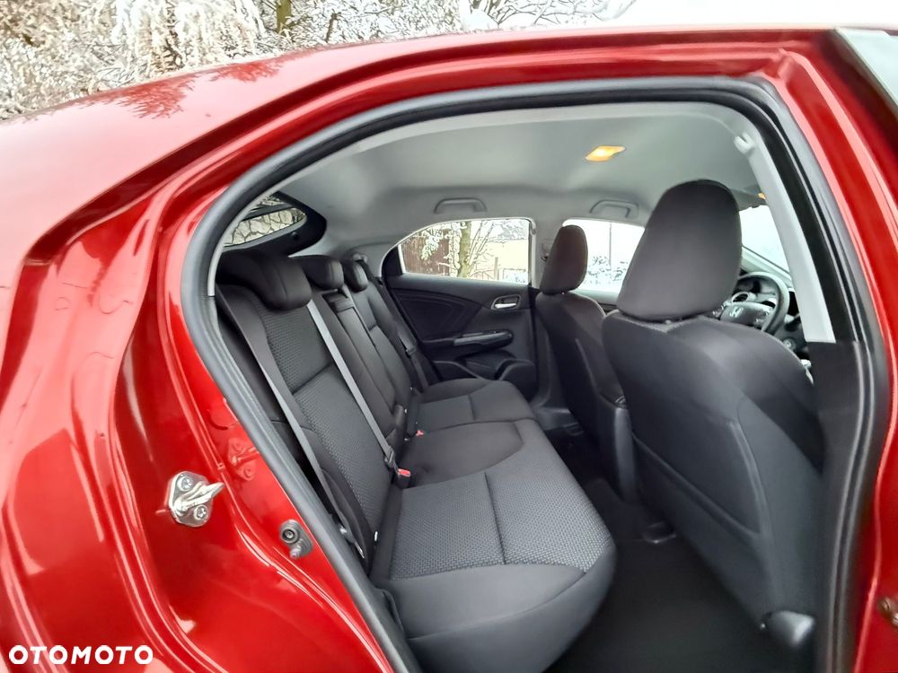 Honda Civic 1.8 Elegance - 29