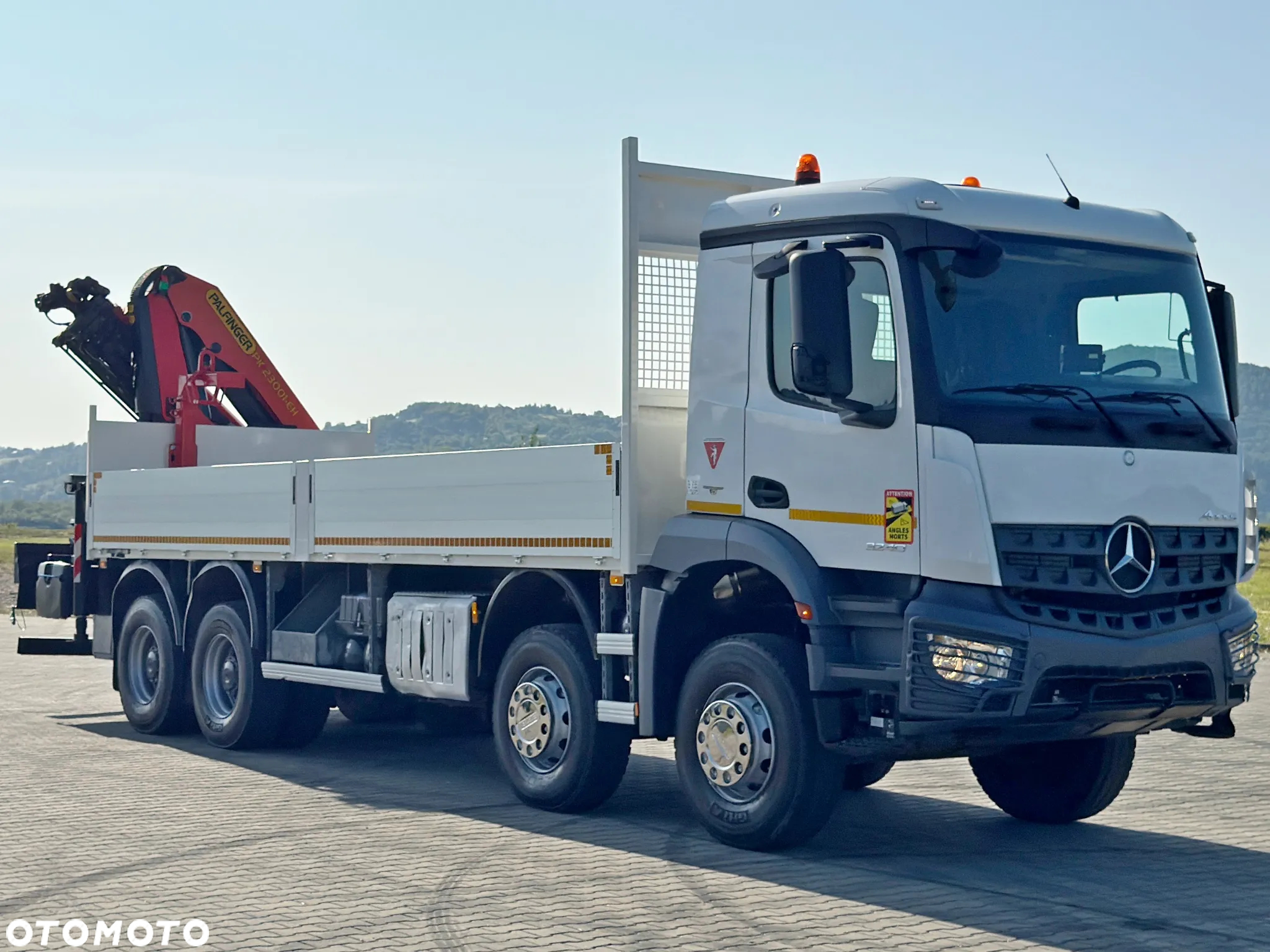 Mercedes-Benz Actros 3240 * SKRZYNIA 7,20 m + PK 23001 - EH C + PILOT / 8x4 - 4