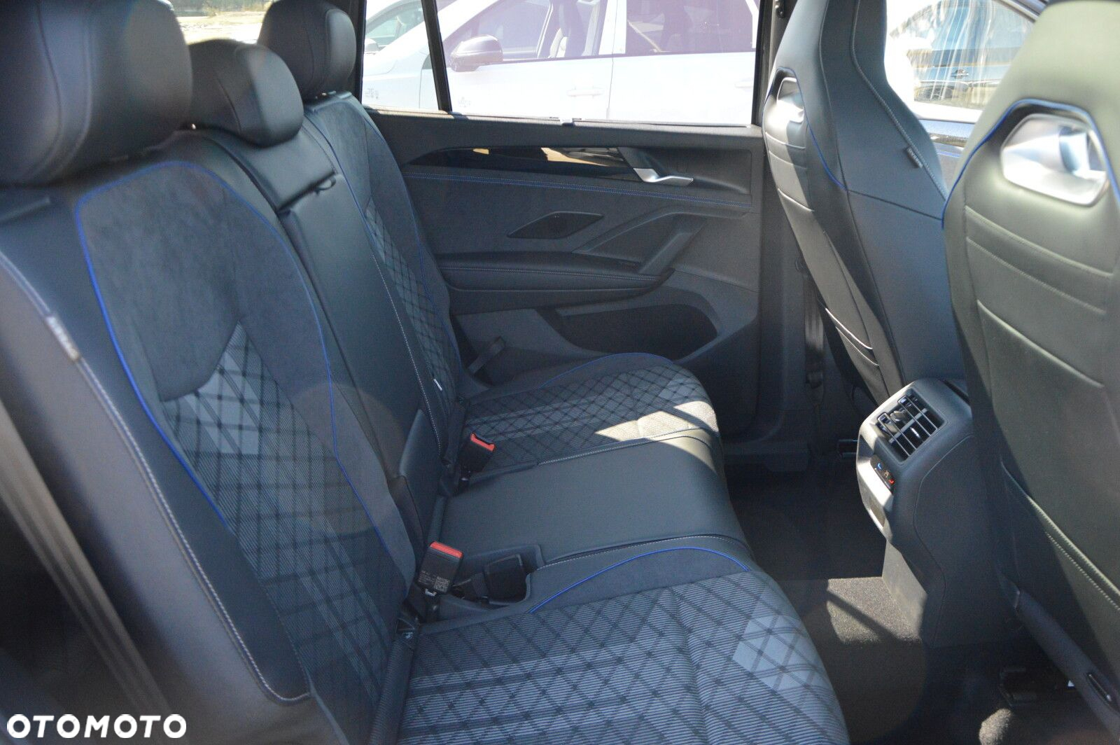 Volkswagen Tayron - 16
