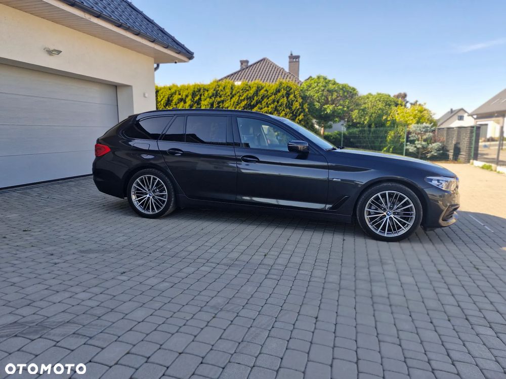 BMW Seria 5 520d Sport Line sport - 2