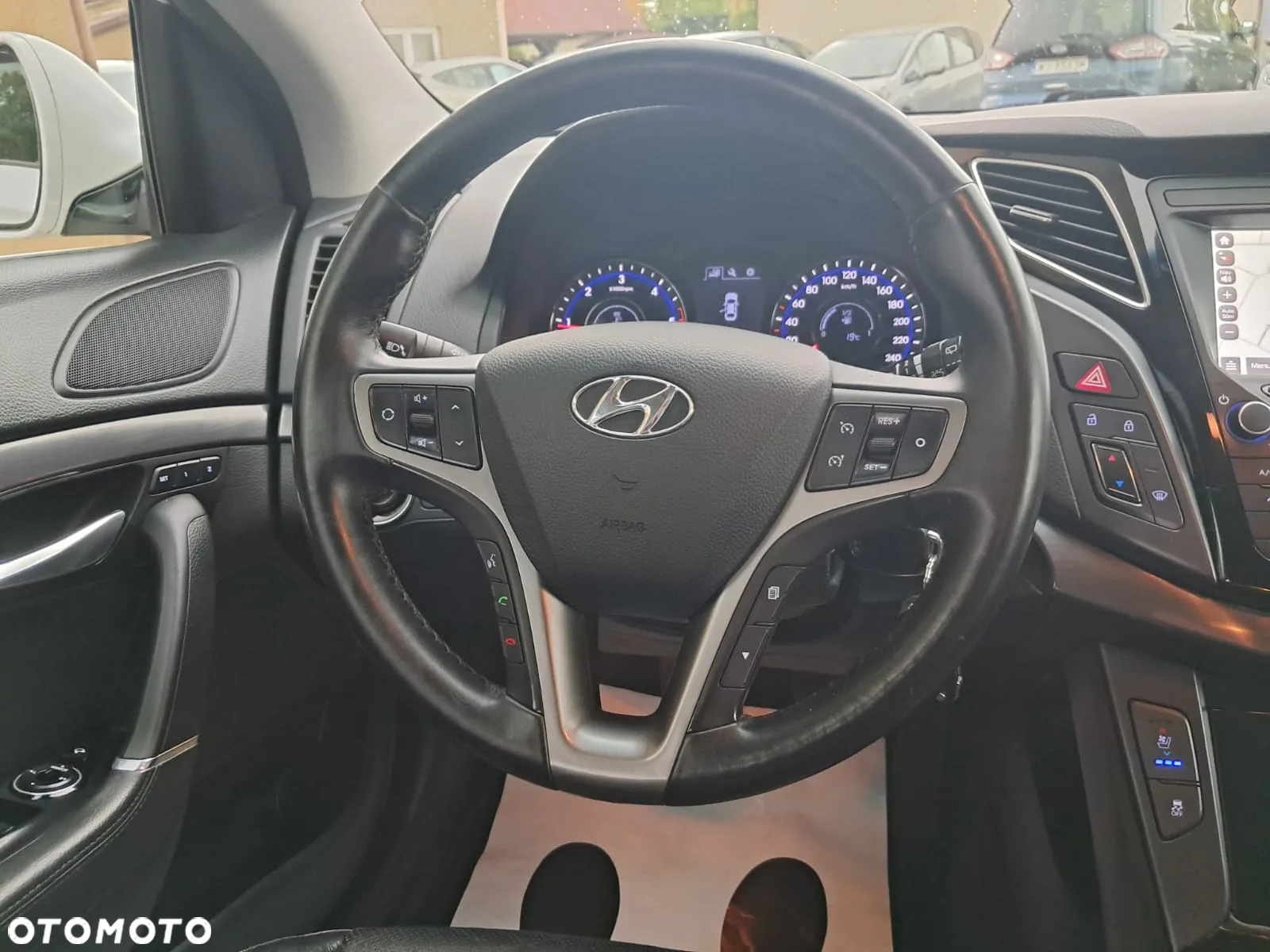 Hyundai i40 Kombi 1.7 CRDi Premium - 21