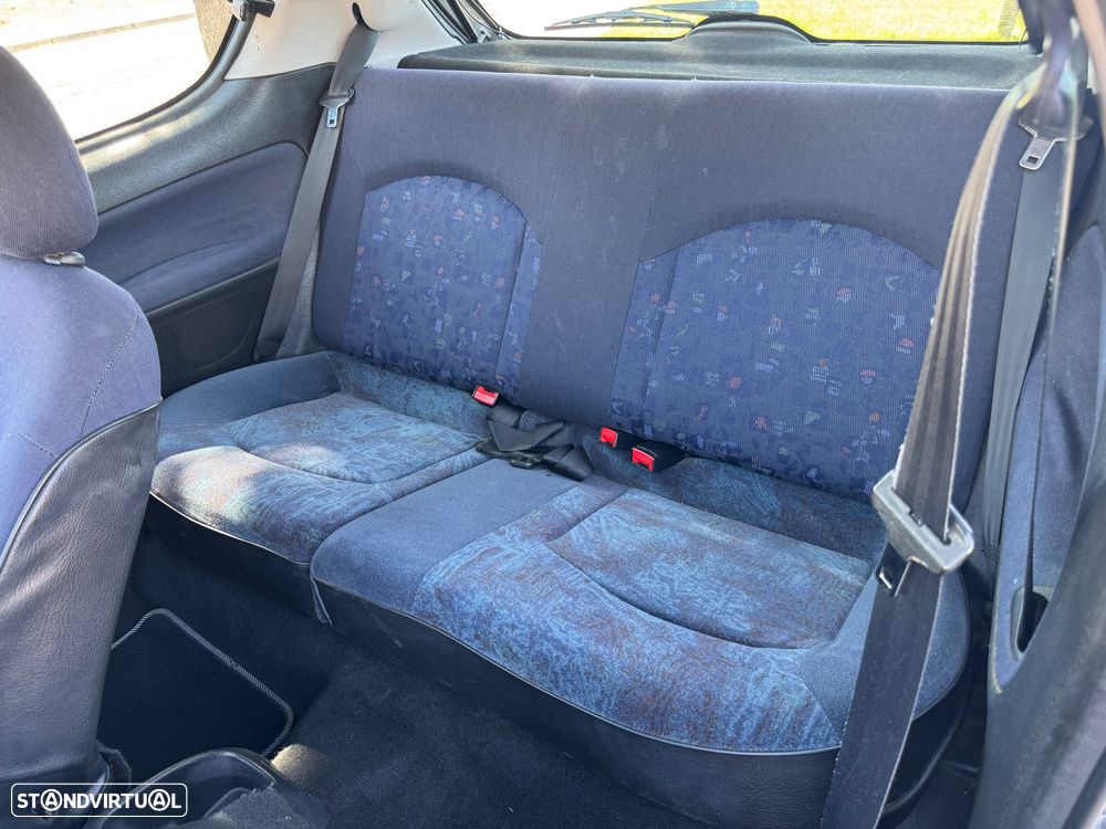 Peugeot 206 1.1 XT - 11