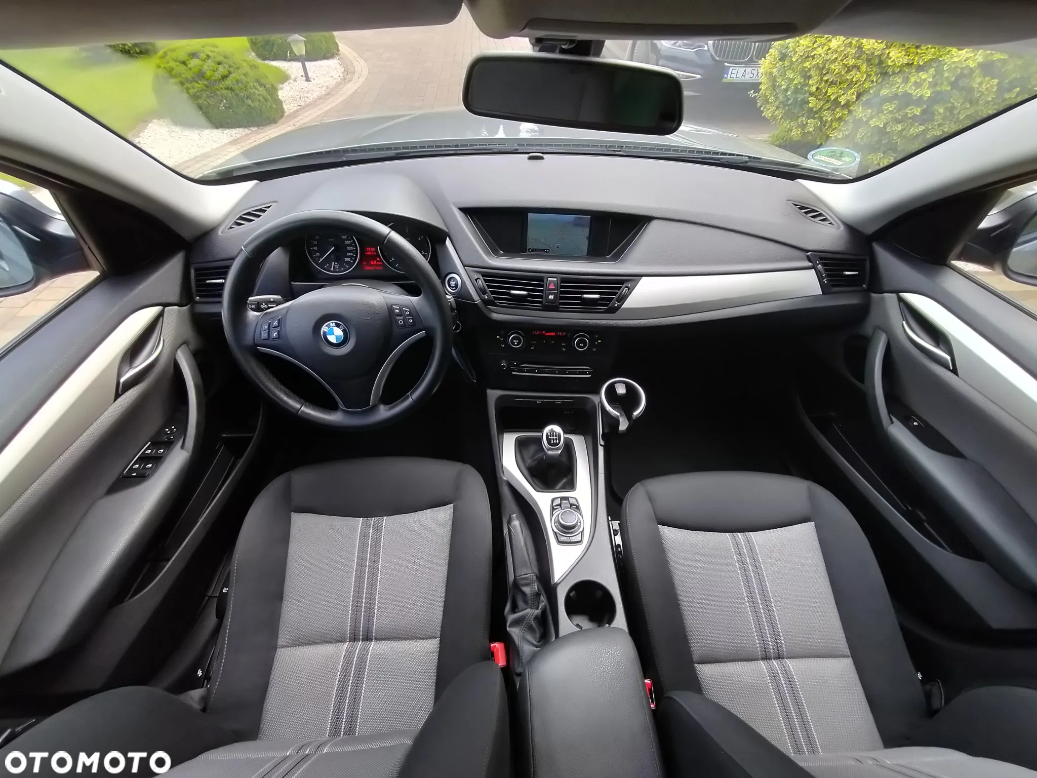 BMW X1 sDrive18d - 16