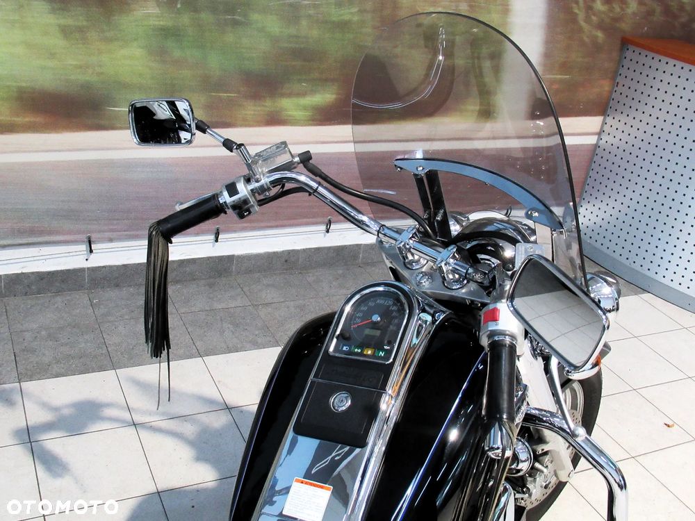 Suzuki VL 1500 Intruder LC - Boulevard C90 - 12