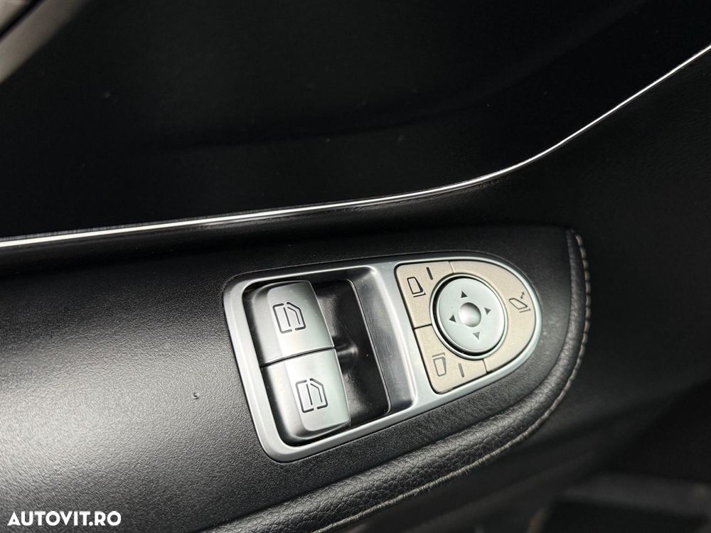 Mercedes-Benz V - 17