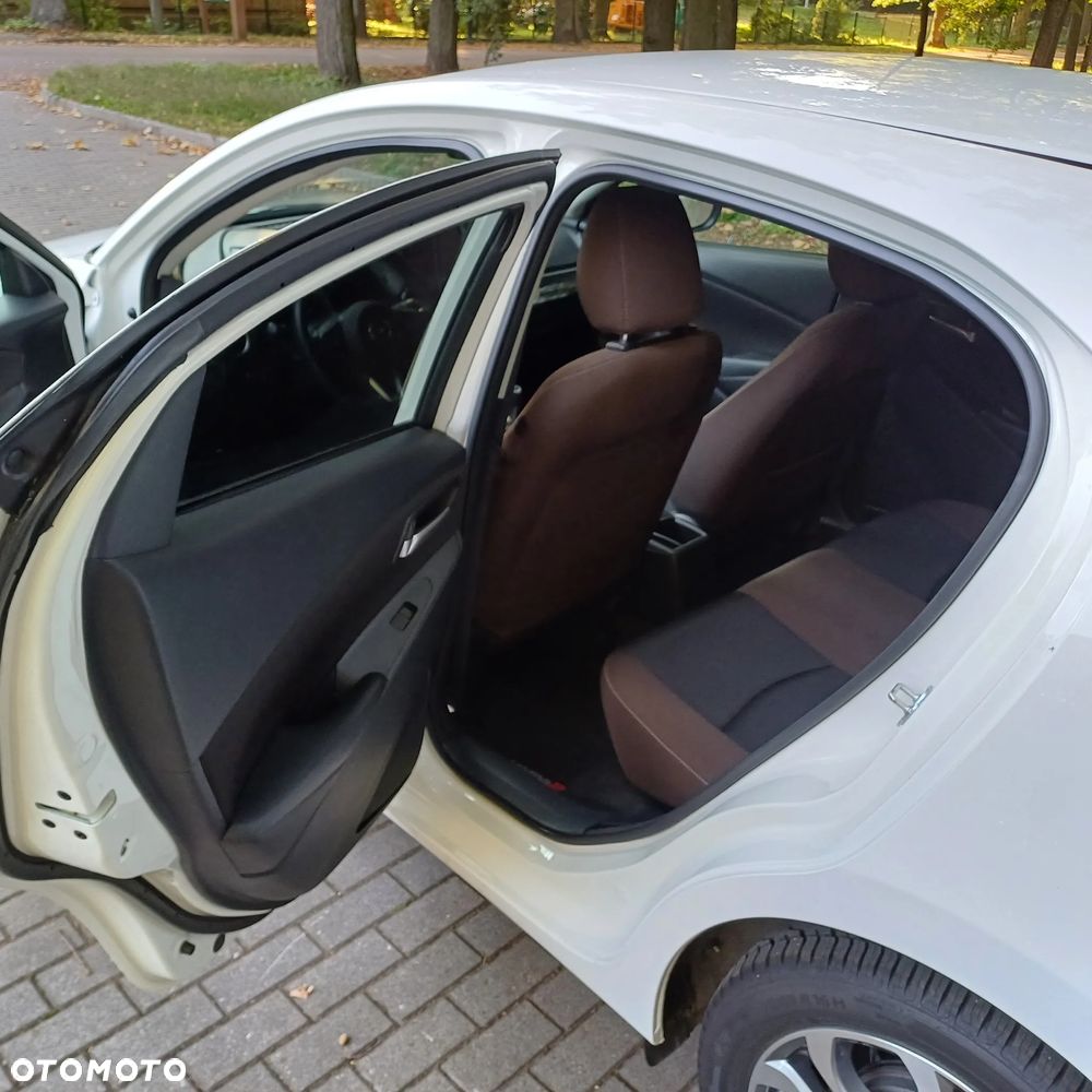 Mazda 2 SKYACTIV-G 90 Center-Line - 17