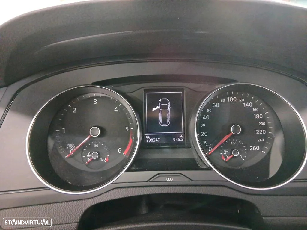 VW Passat Variant 1.6 TDI Confortline - 8