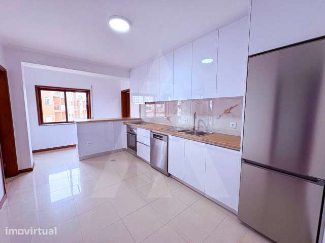 Apartamento T3 com excelente varanda em Albergaria-a-Velha - Grande imagem: 4/19