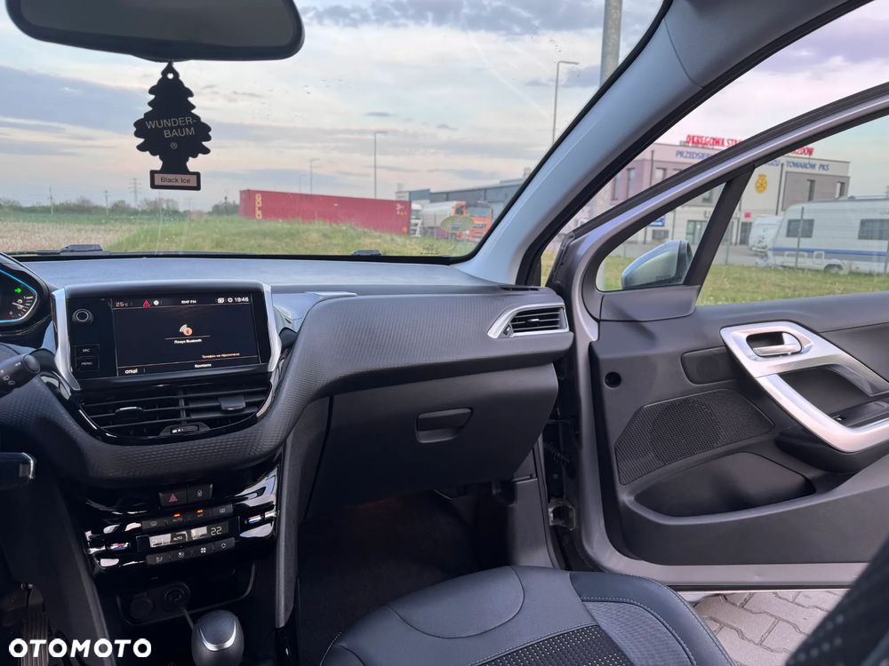Peugeot 2008 - 17