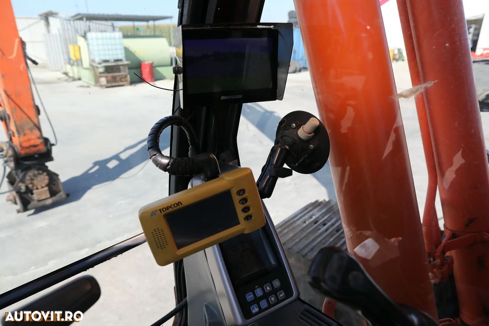 Doosan DX 300 (Etec) - Long Reach Boom 14 m - 17