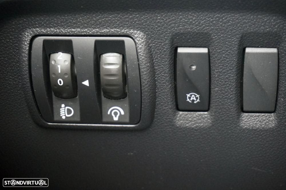 Renault Captur 1.2 TCe Exclusive - 18