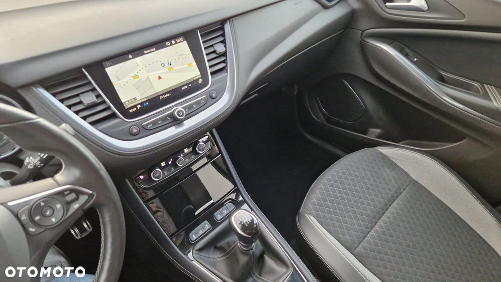 Opel Grandland X 1.2 Start/Stop Elegance - 11
