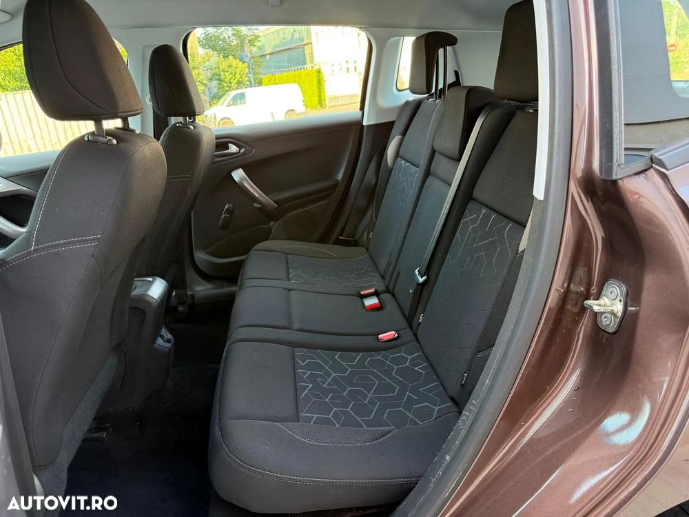 Peugeot 2008 1.2 VTi Active - 21