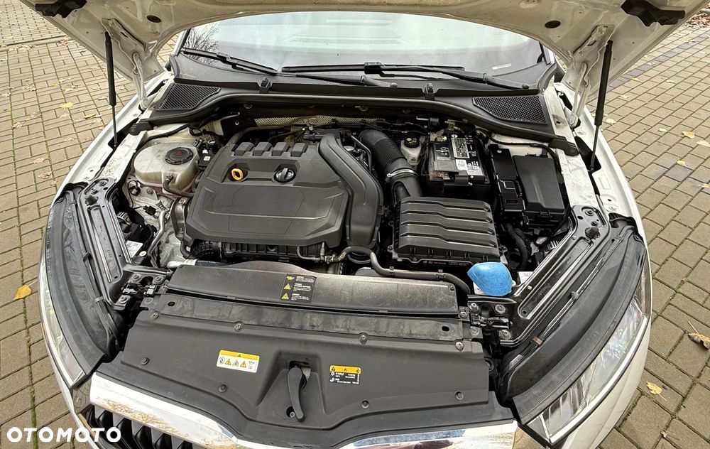 Skoda Octavia 1.5 TSI ACT Style - 35