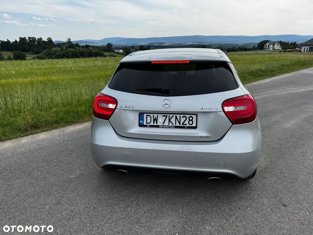 Mercedes-Benz Klasa A 250 4-Matic - 11