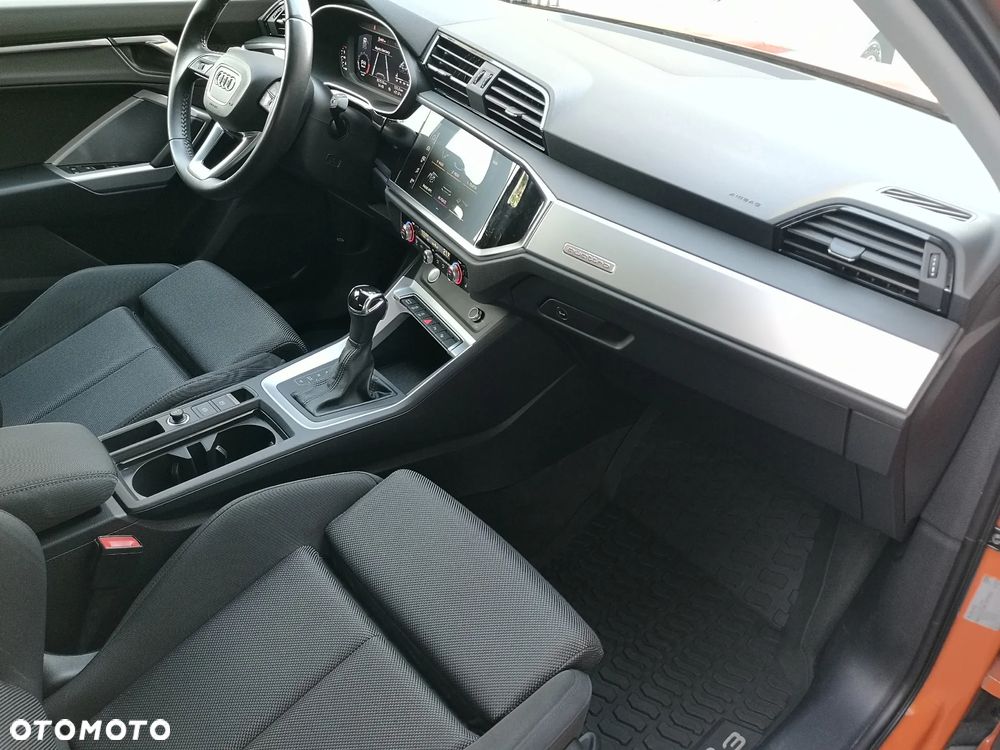 Audi Q3 40 TFSI Quattro Advanced S tronic - 11