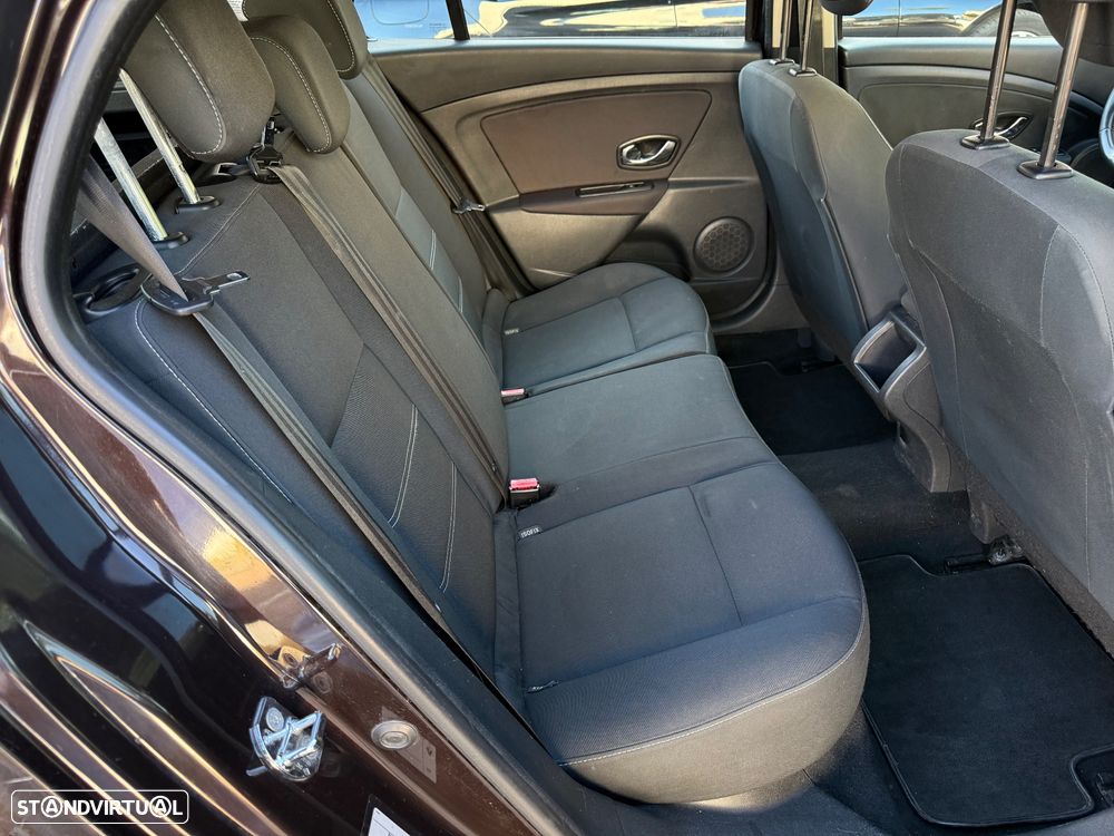 Renault Mégane Sport Tourer 1.5 dCi Dynamique S - 15