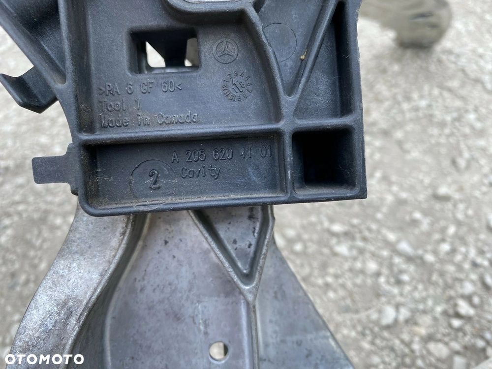 PAS PRZEDNI BELKA ZDERZAKA MERCEDES C W205 A2056204301 KOMPLETNY - 8