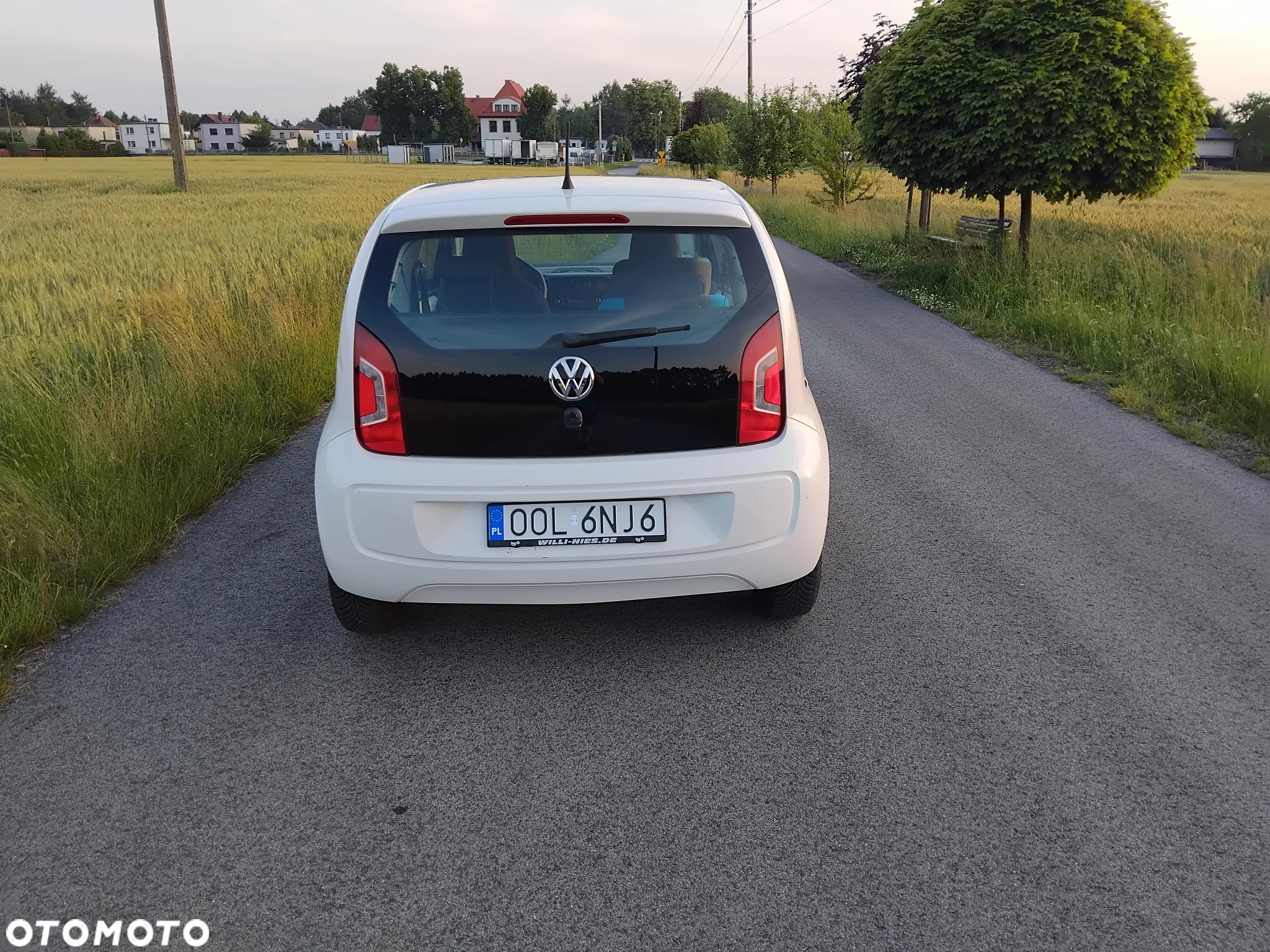 Volkswagen up! 1.0 street - 10