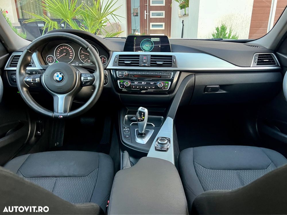 BMW Seria 3 320d Aut. xDrive Edition Luxury Line Purity - 7