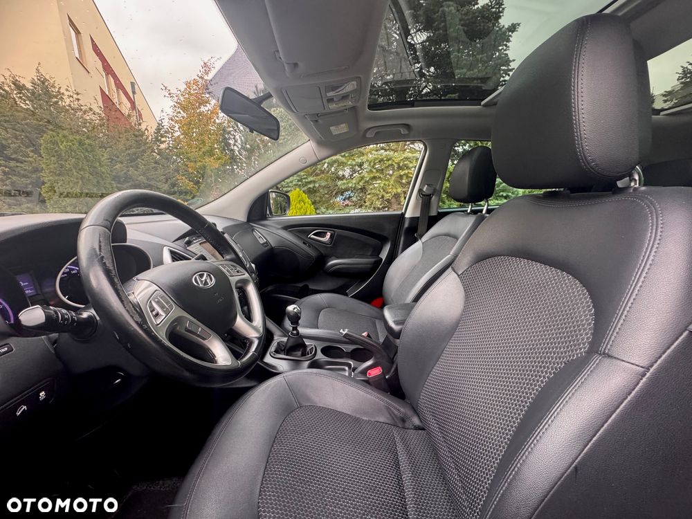 Hyundai ix35 1.7 CRDi Premium 2WD - 10