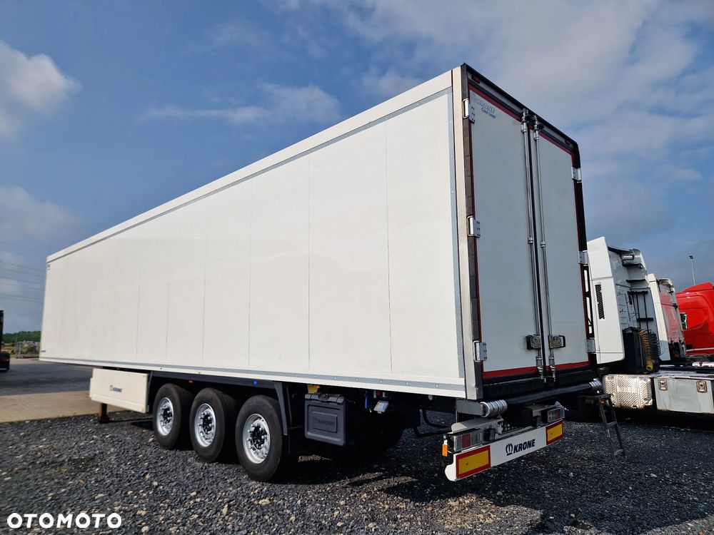 Krone SD CHŁODNIA/ DOPPELSTOCK/ CARRIER VECTOR 1950/ PODNOSZONA OŚ - 13