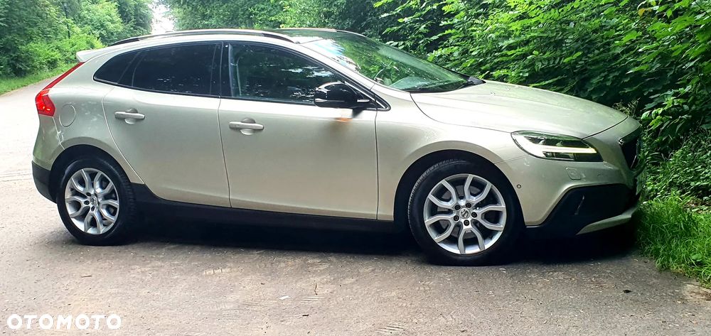 Volvo V40 T3 Geartronic Summum - 21