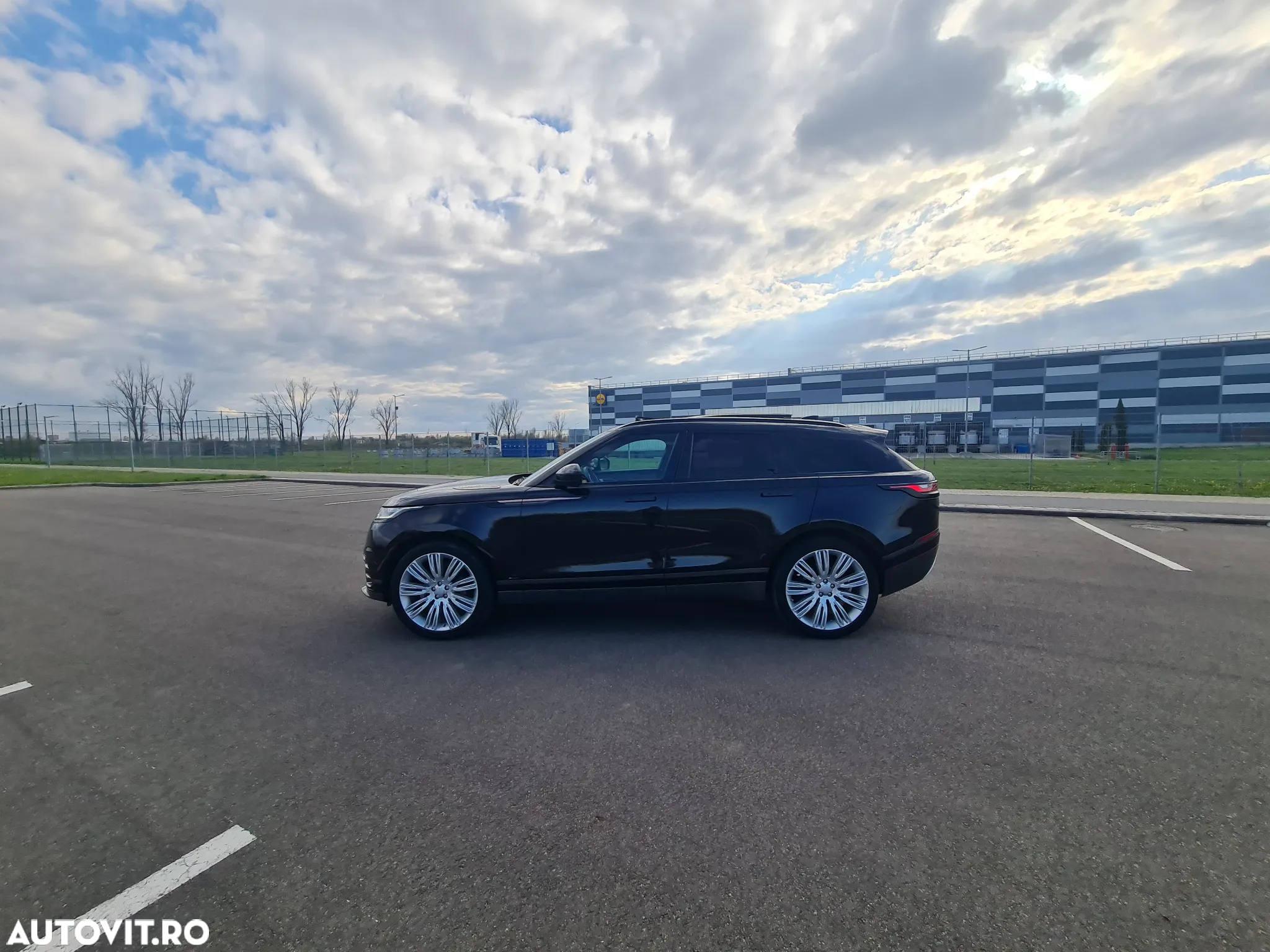 Land Rover Range Rover Velar 2.0 R-Dynamic - 25