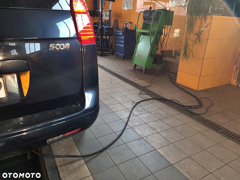 Peugeot 5008 1.6 HDi Style 7os - 40