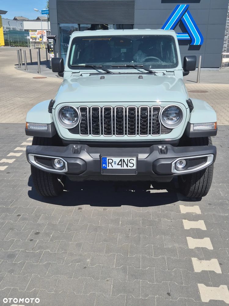 Jeep Wrangler - 15