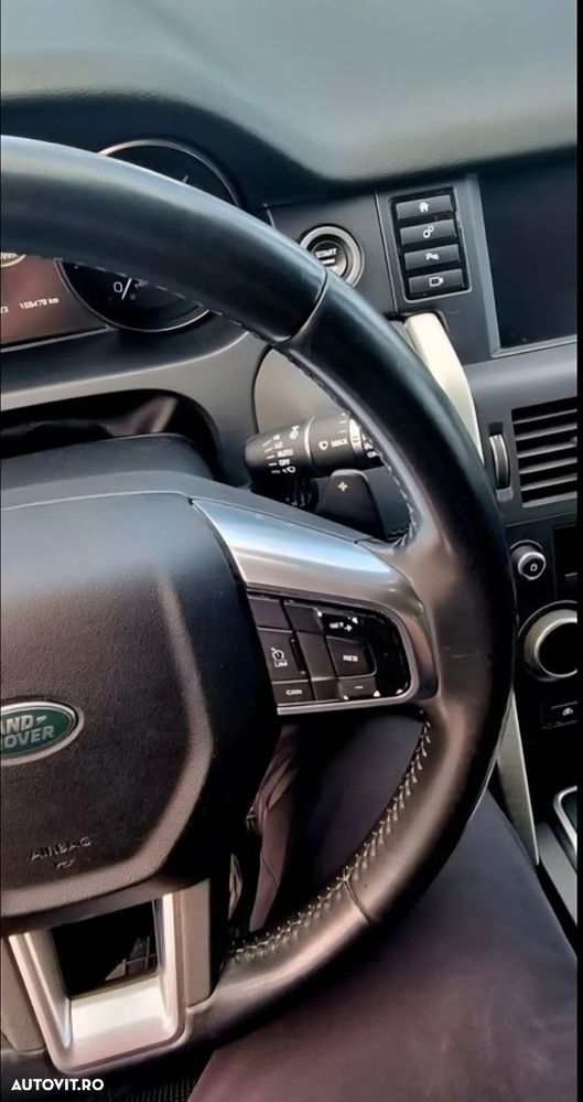 Land Rover Discovery Sport - 8