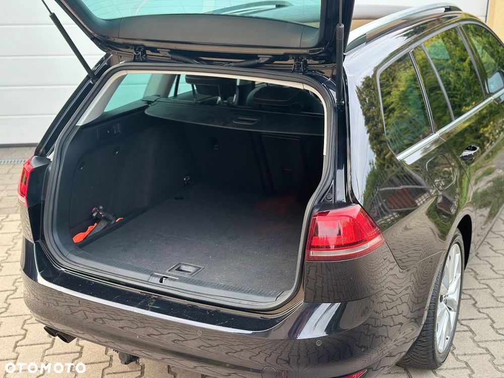 Volkswagen Golf 2.0 TDI (BlueMotion Technology) Highline - 16