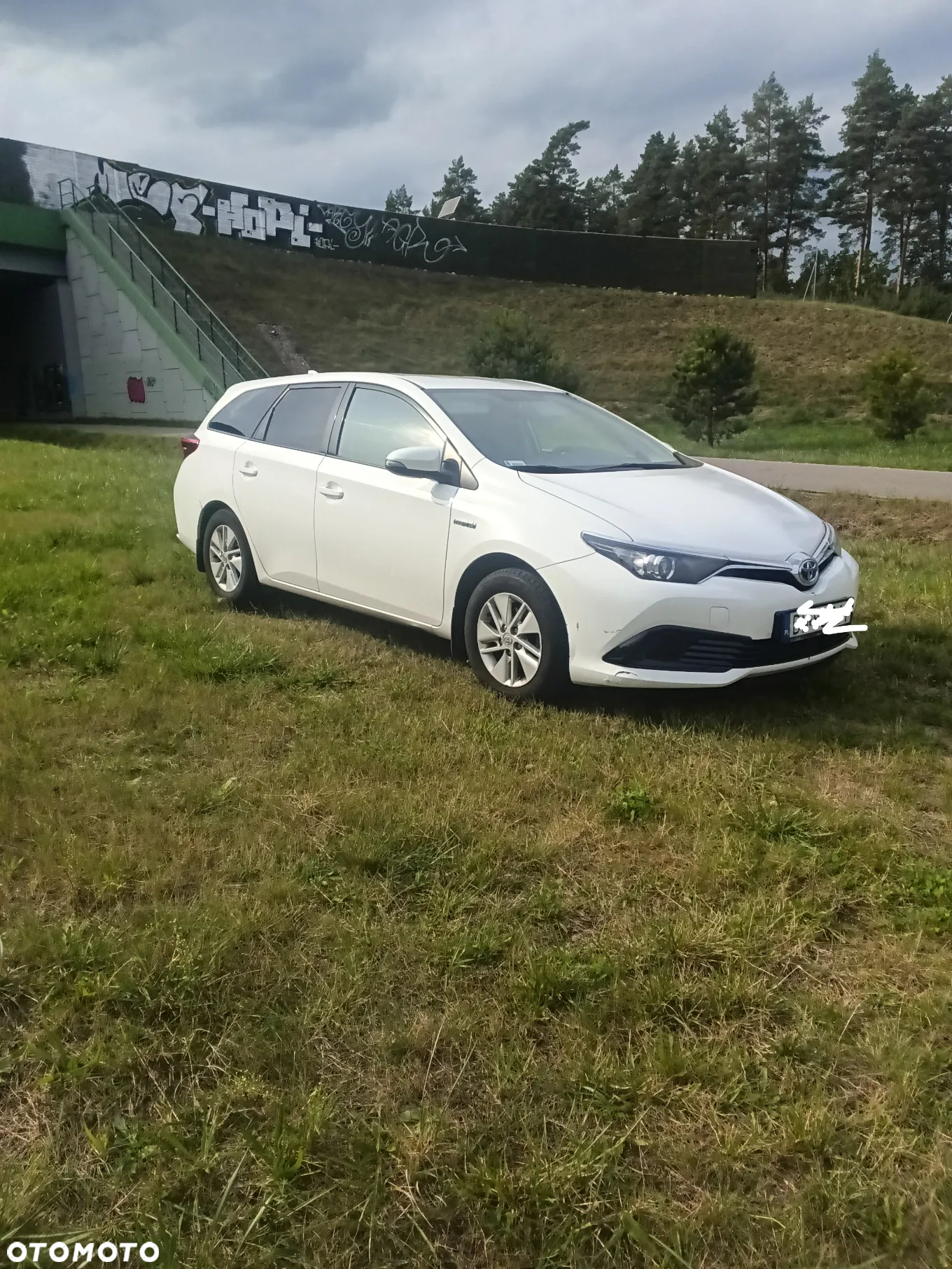 Toyota Auris Hybrid 135 Active - 2