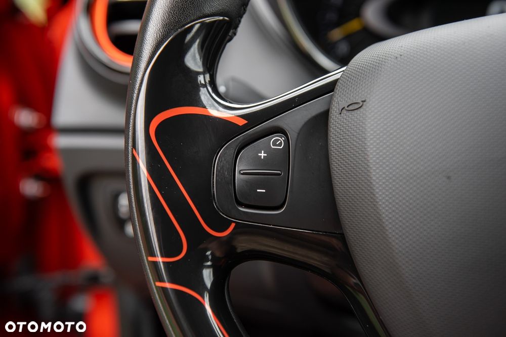 Renault Captur (ENERGY) TCe 90 BOSE EDITION - 23