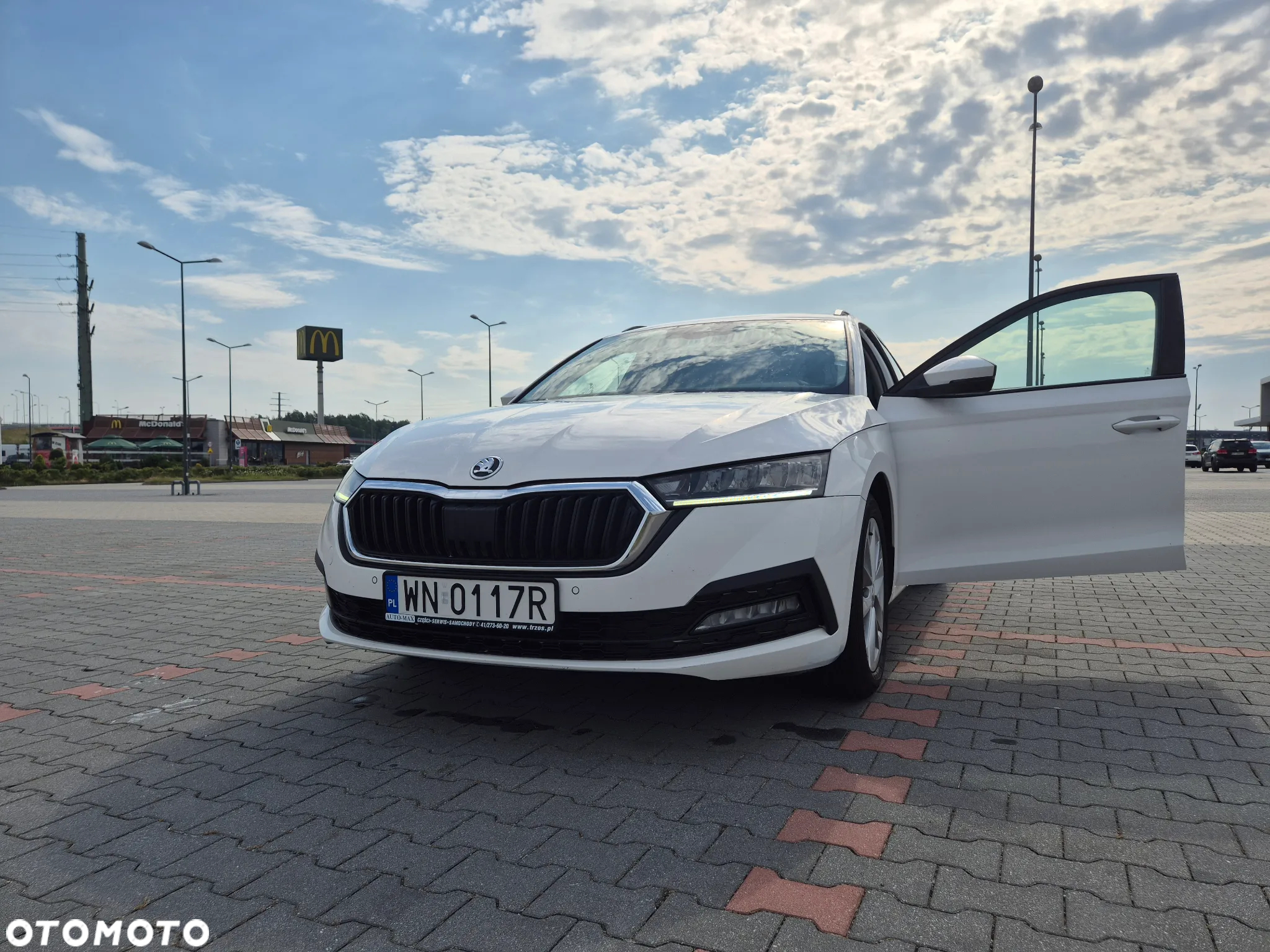 Skoda Octavia 2.0 TDI Ambition DSG - 3
