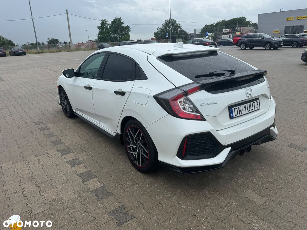 Honda Civic 1.5 i-VTEC Turbo Sport Plus - 9