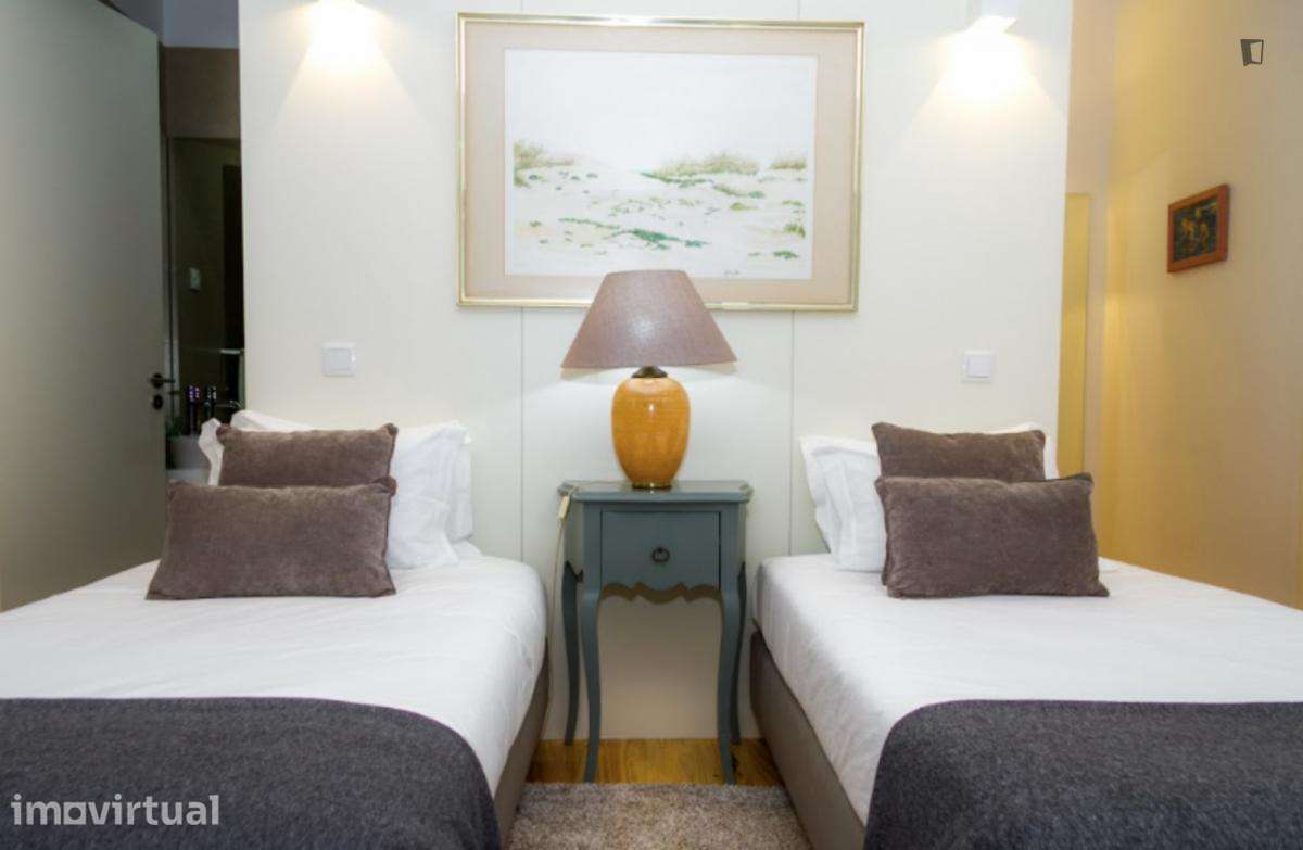 Apartamento com 2 quartos - localizado em Santo Ildefonso Porto - Grande imagem: 3/28