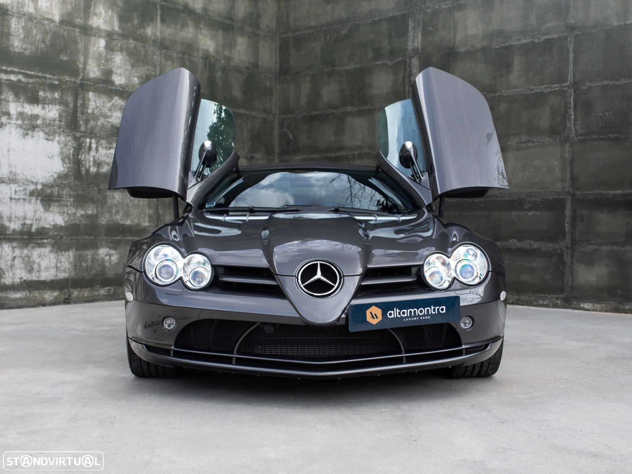 Mercedes-Benz SLR McLaren Roadster - 8