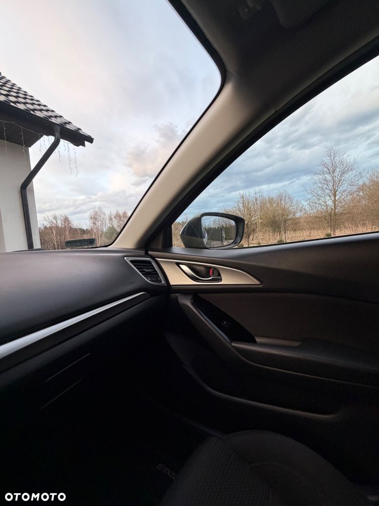 Mazda 3 2.0 Skyenergy i-Eloop - 8