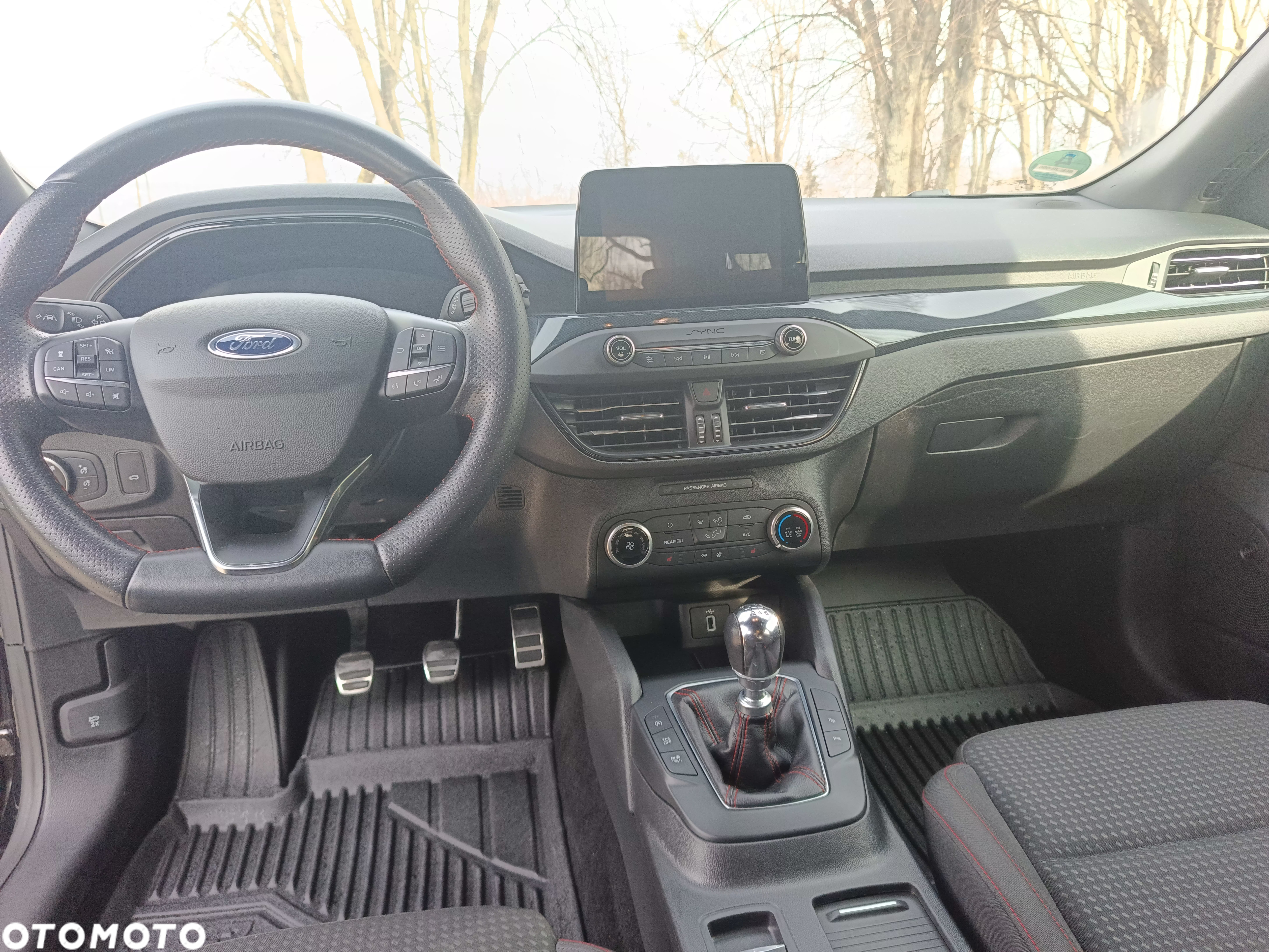 Ford Focus 1.5 EcoBoost Start-Stopp-System ST-LINE - 17