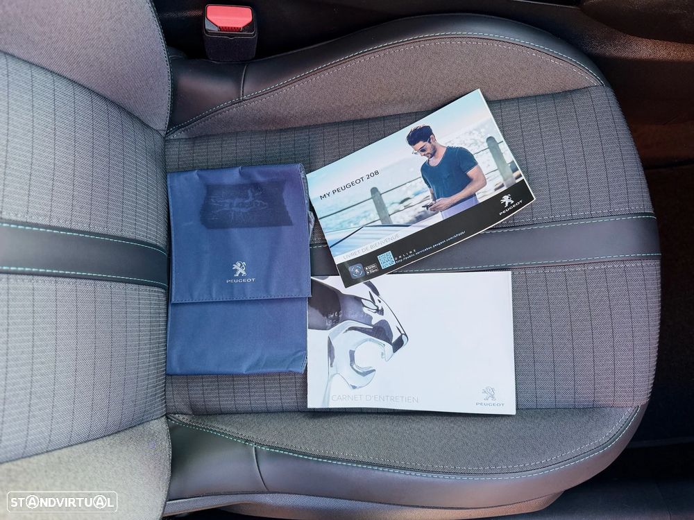 Peugeot 208 1.2 PureTech Allure Pack - 11